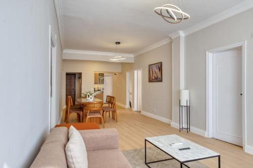 Huge Nile View Apartment Ideal for big groups