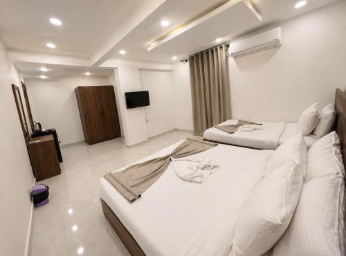 Prince Pyramid HoteLL