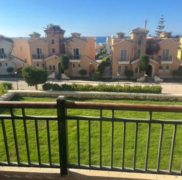 Villa in Mountain View - Ras El Hekma