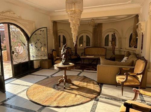 Kirair gate villa -families only