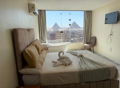 Pyramids gardens guest House