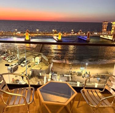 Stanley luxury apartment Seaview in Alexandria