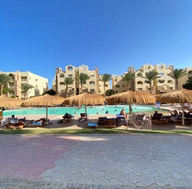 El Karma Aqua Beach Resort