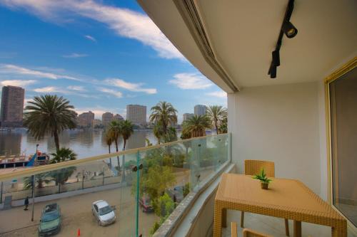 Cairo Homes Nile View Studios Manial