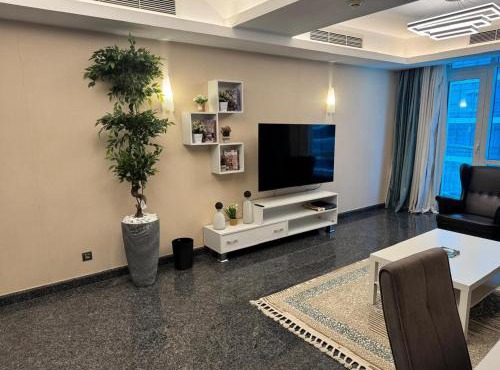 شقة فندقية كورنيش المعادي تاور ريزدنت 5 in Cairo