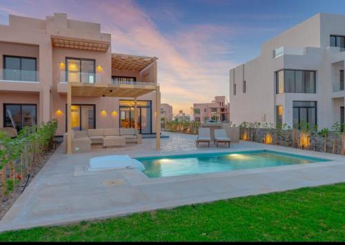 Ollystays Heated Pool 3BR Villa, Nanny Room! Ancient Hills in Hurghada