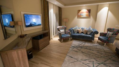 Golden Jewel Beach&Hotel